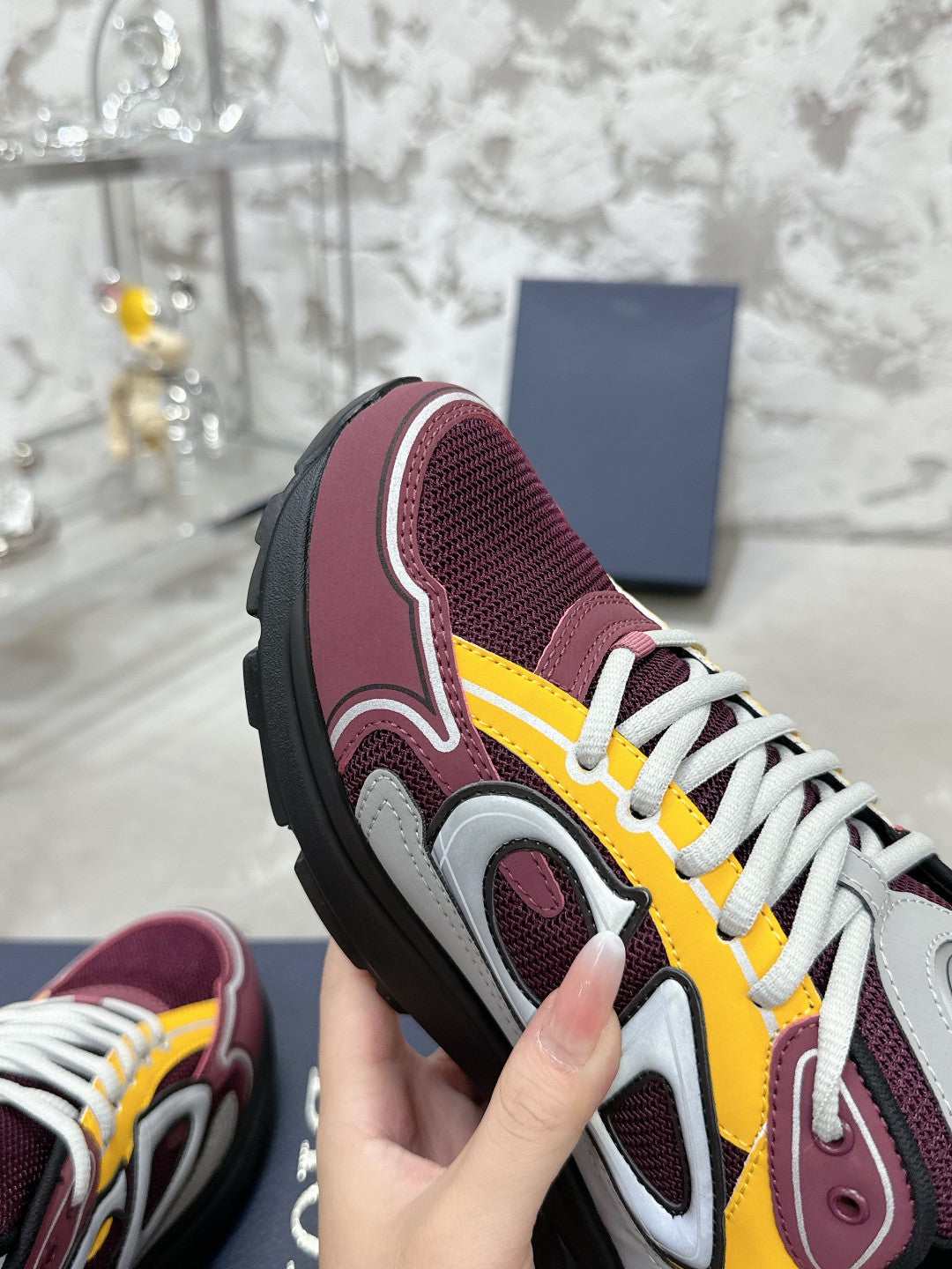 Sneakers