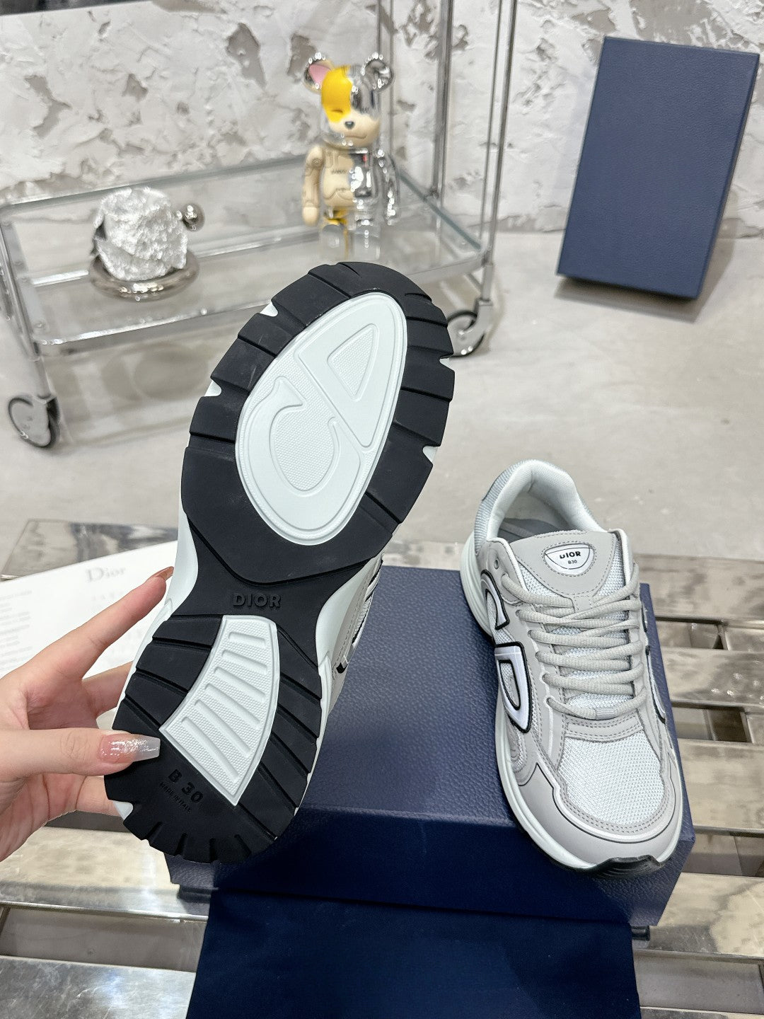 Sneakers