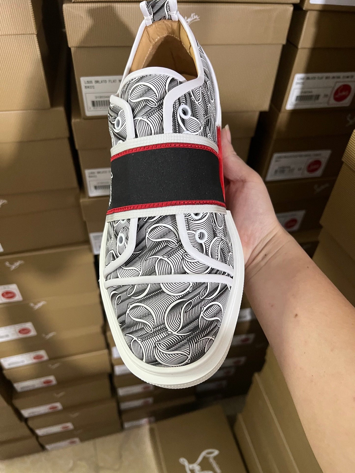 Sneakers