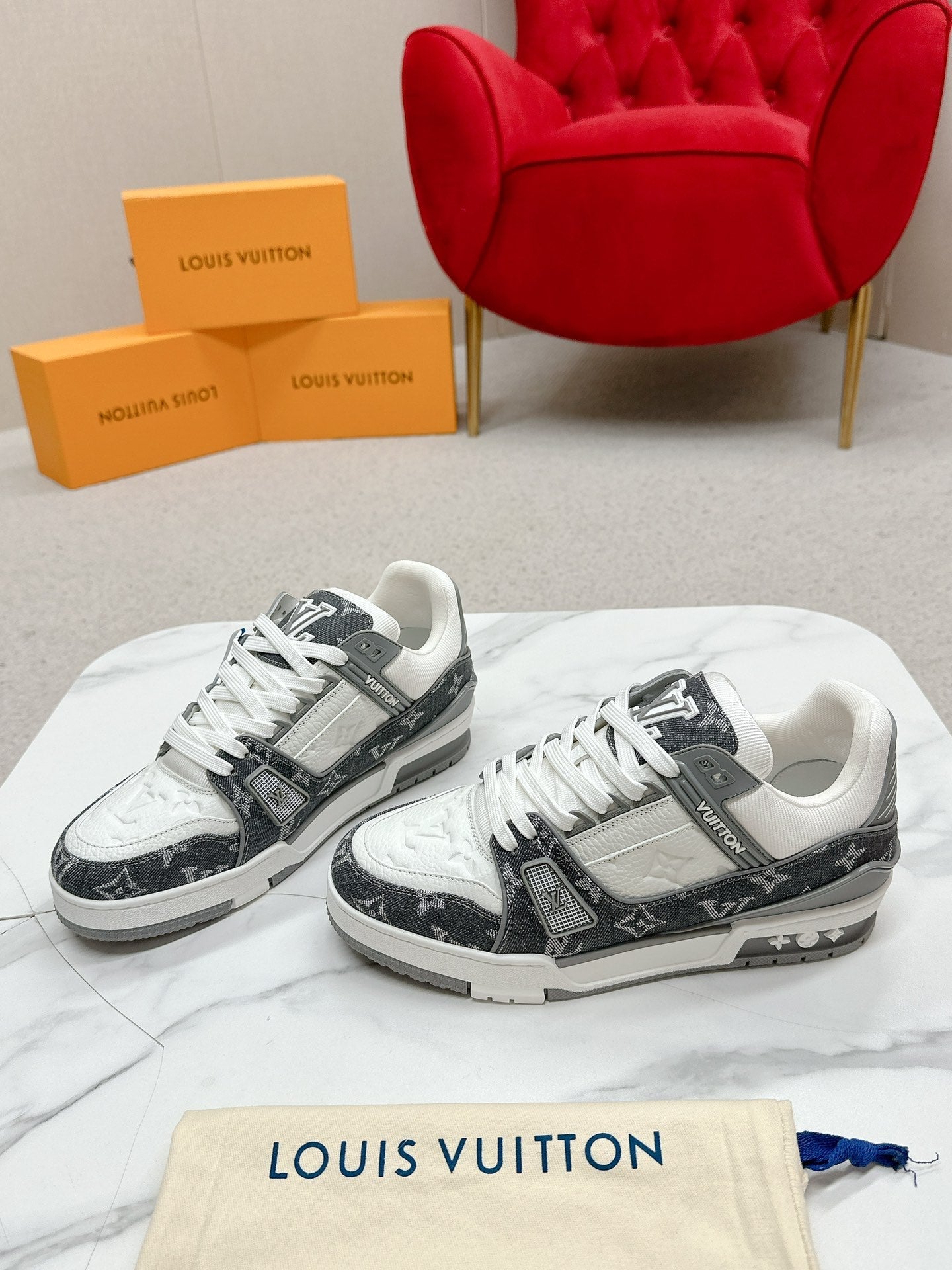 Sneakers