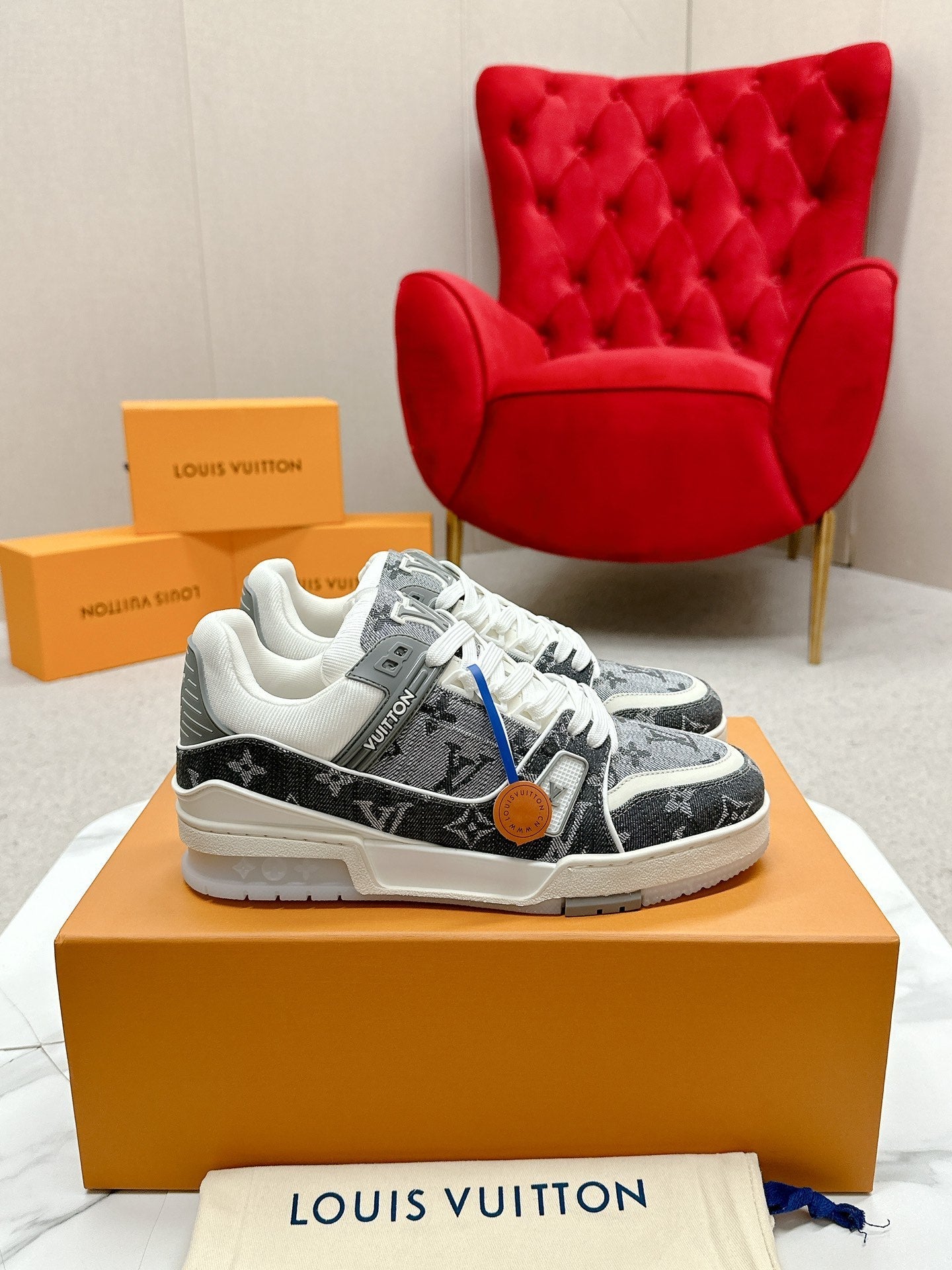 Sneakers