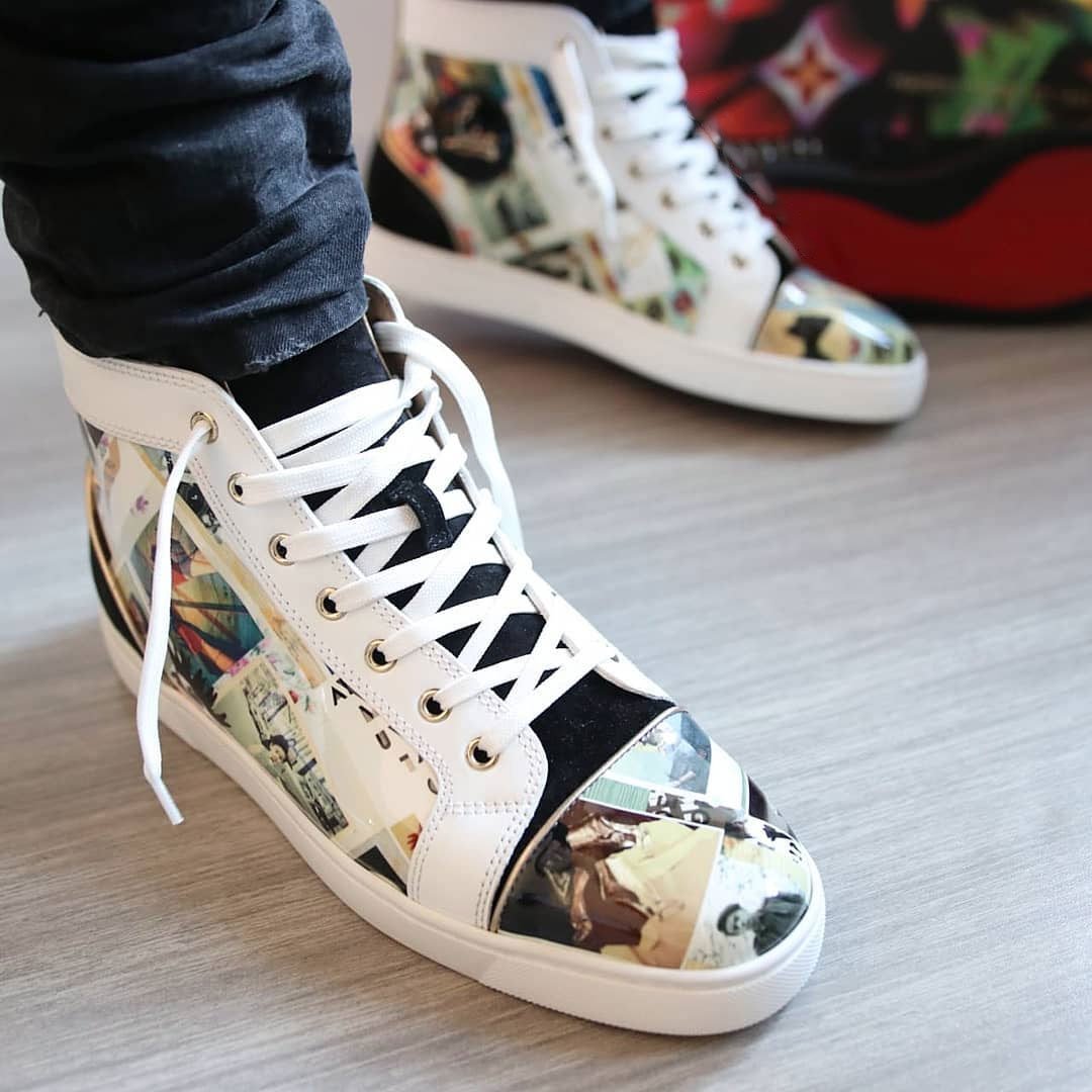 Sneakers