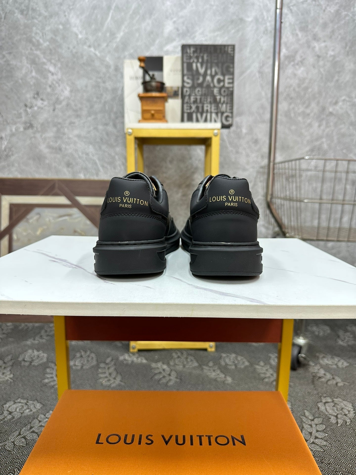 Sneakers