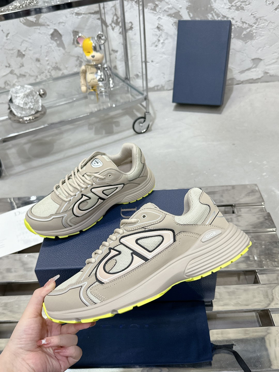 Sneakers