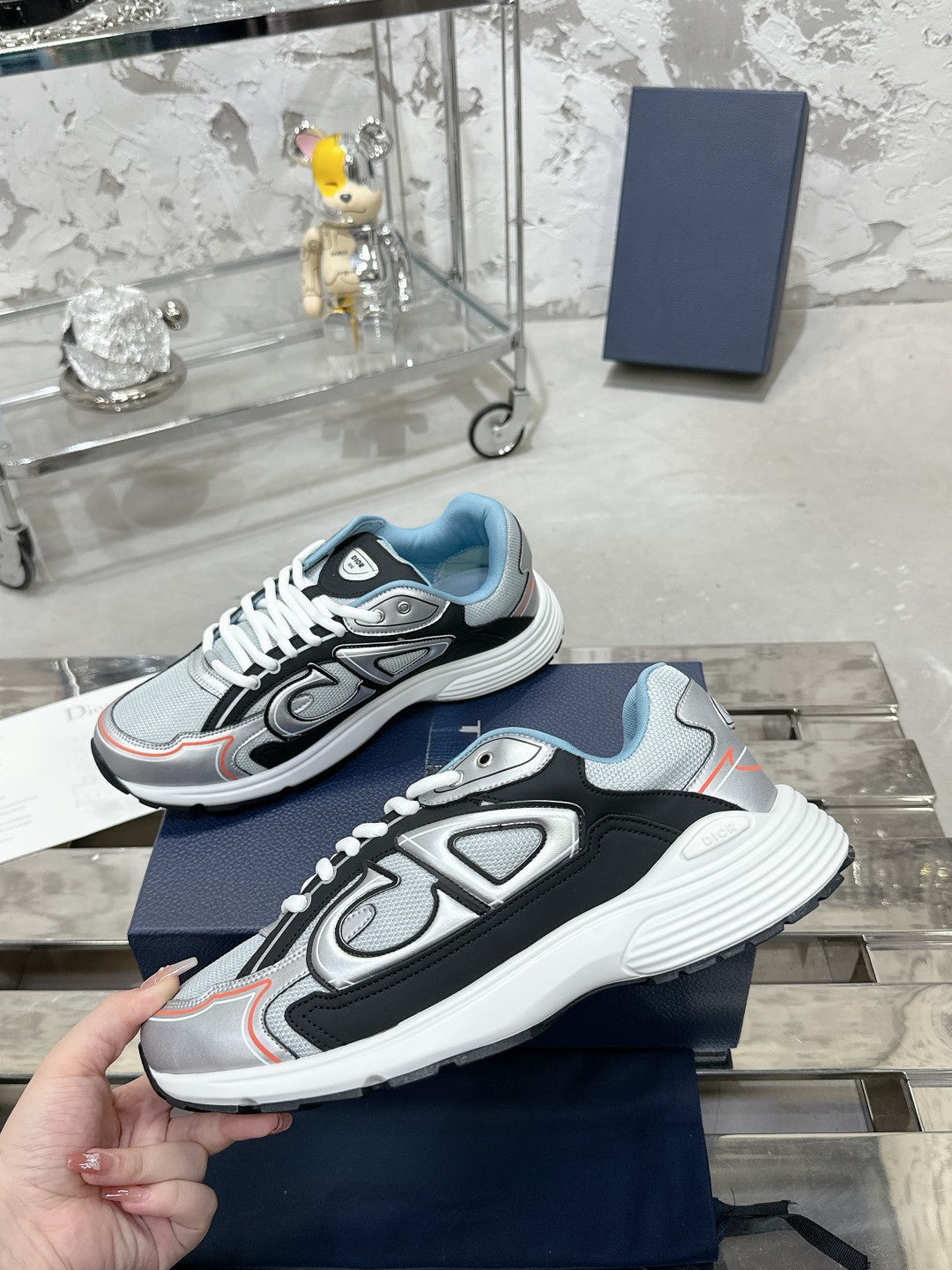 Sneakers