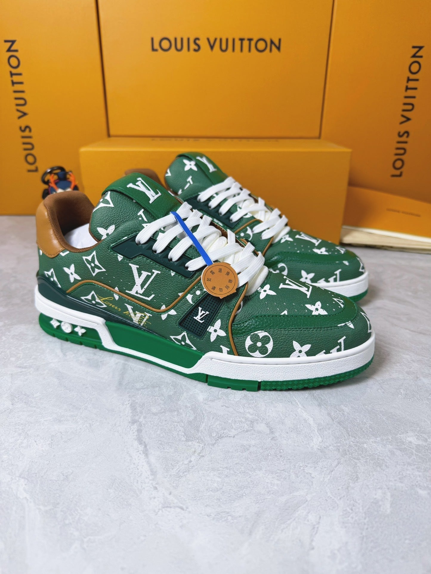 Sneakers