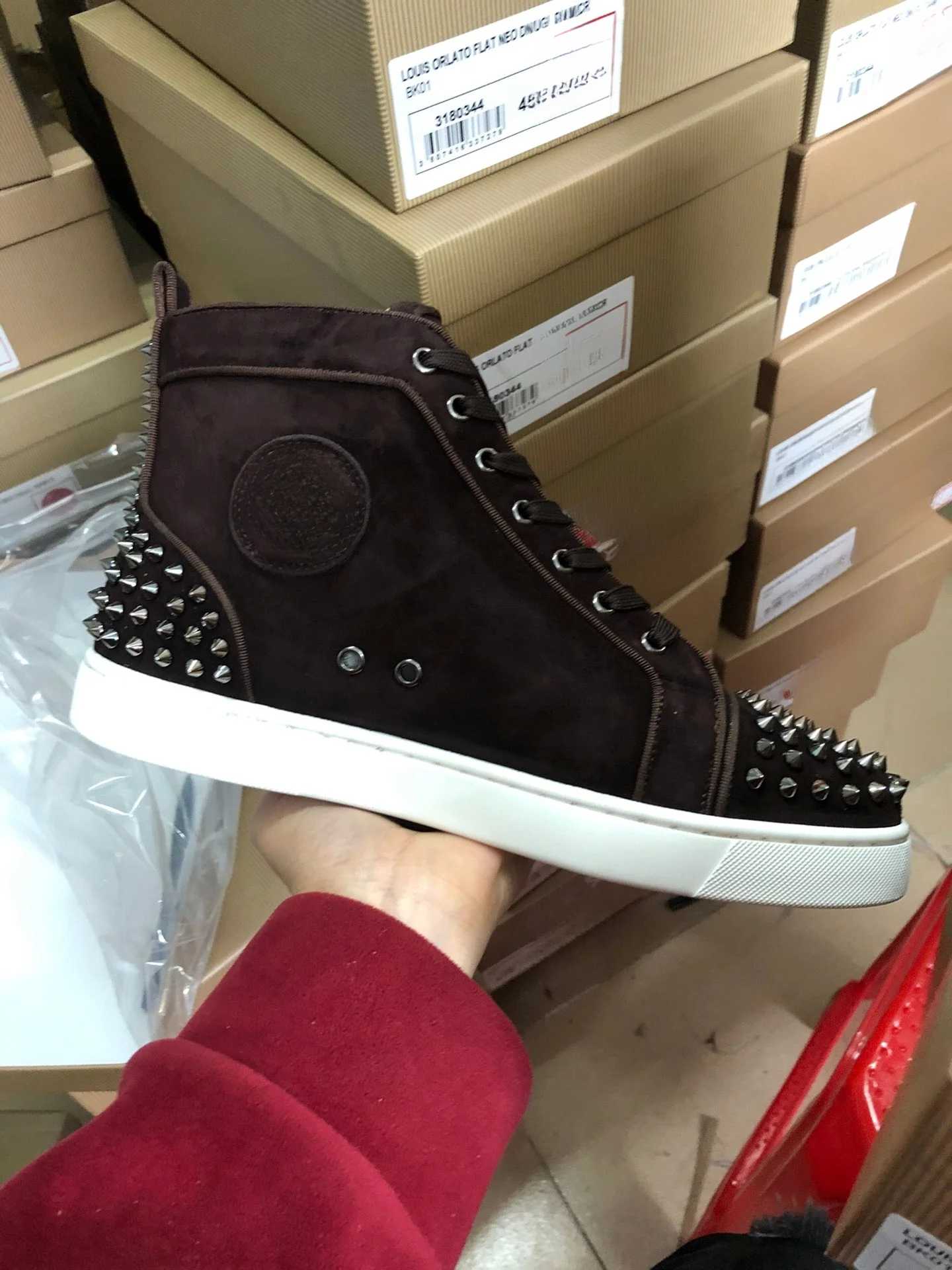 Sneakers