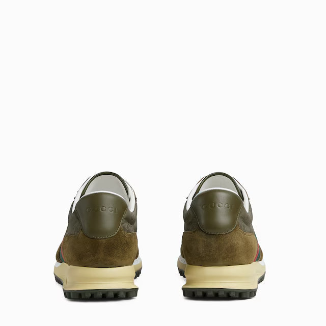 Sneaker