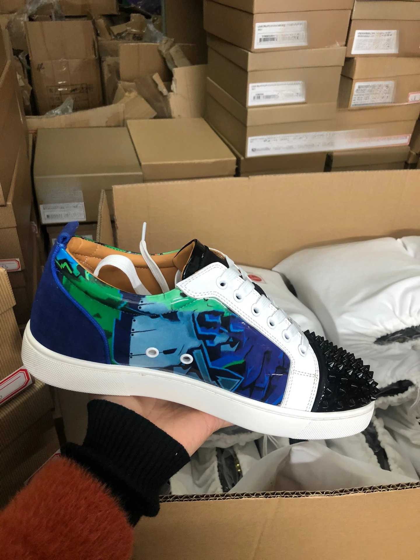 Sneakers