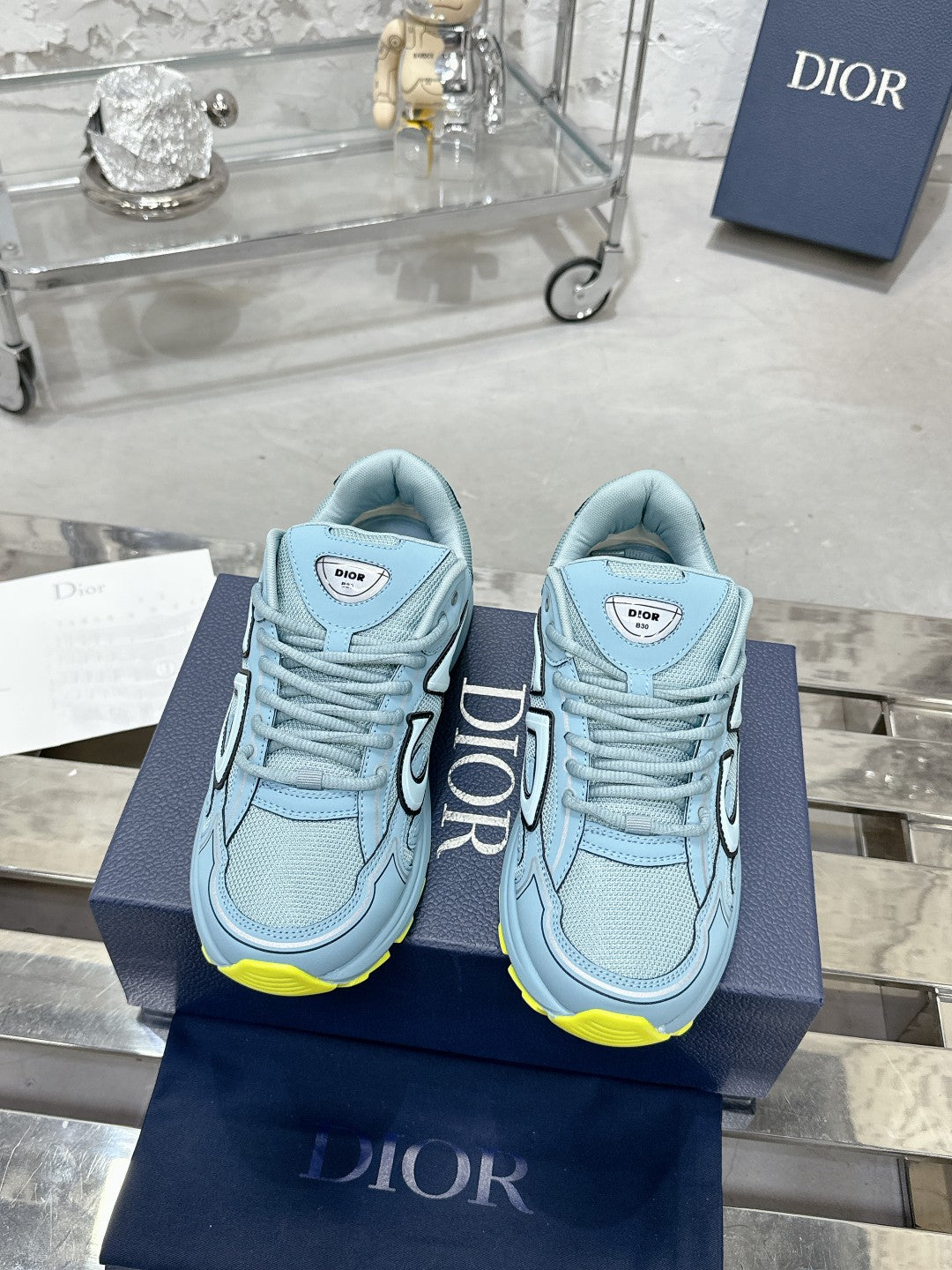 Sneakers