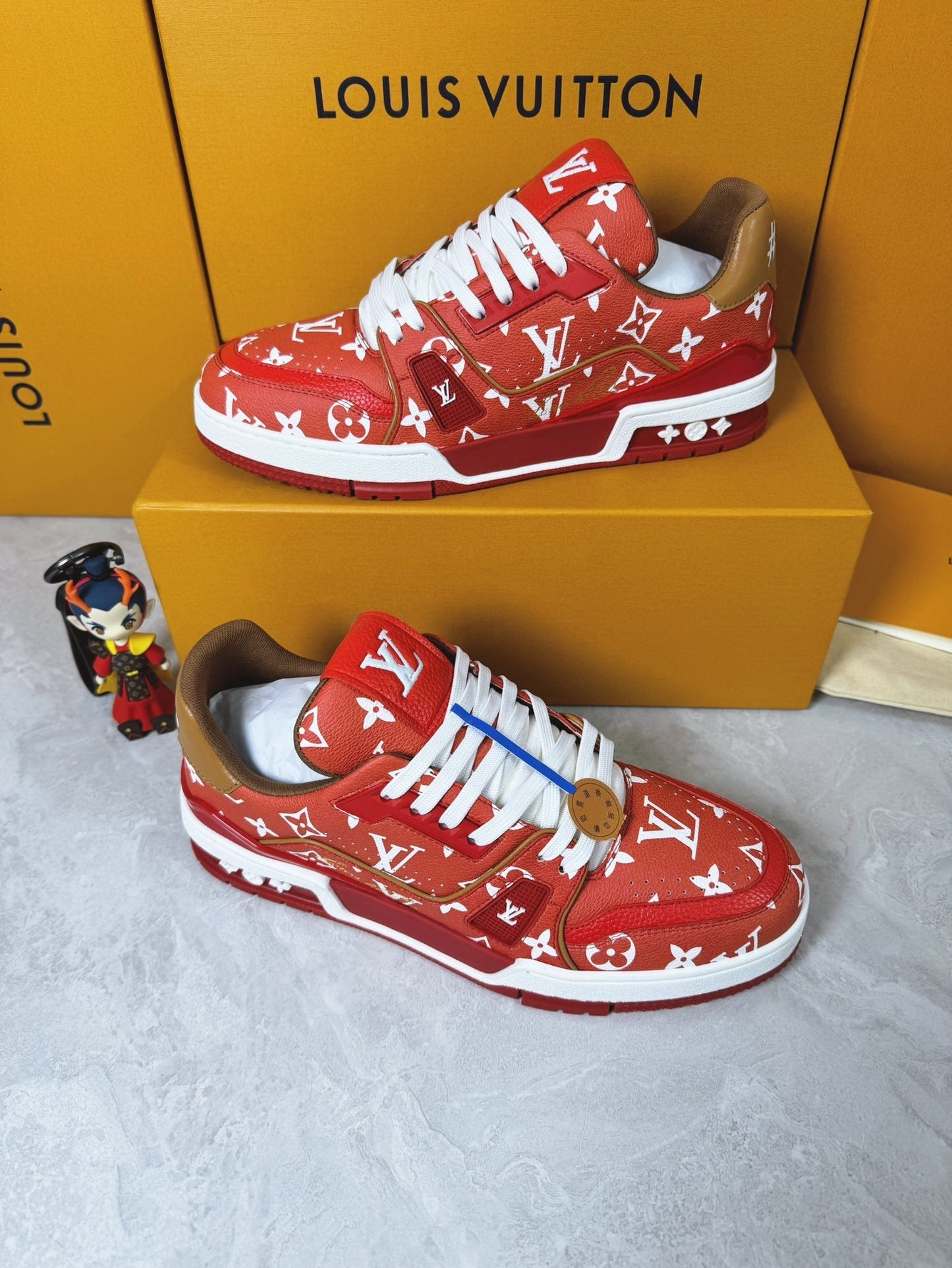 Sneakers