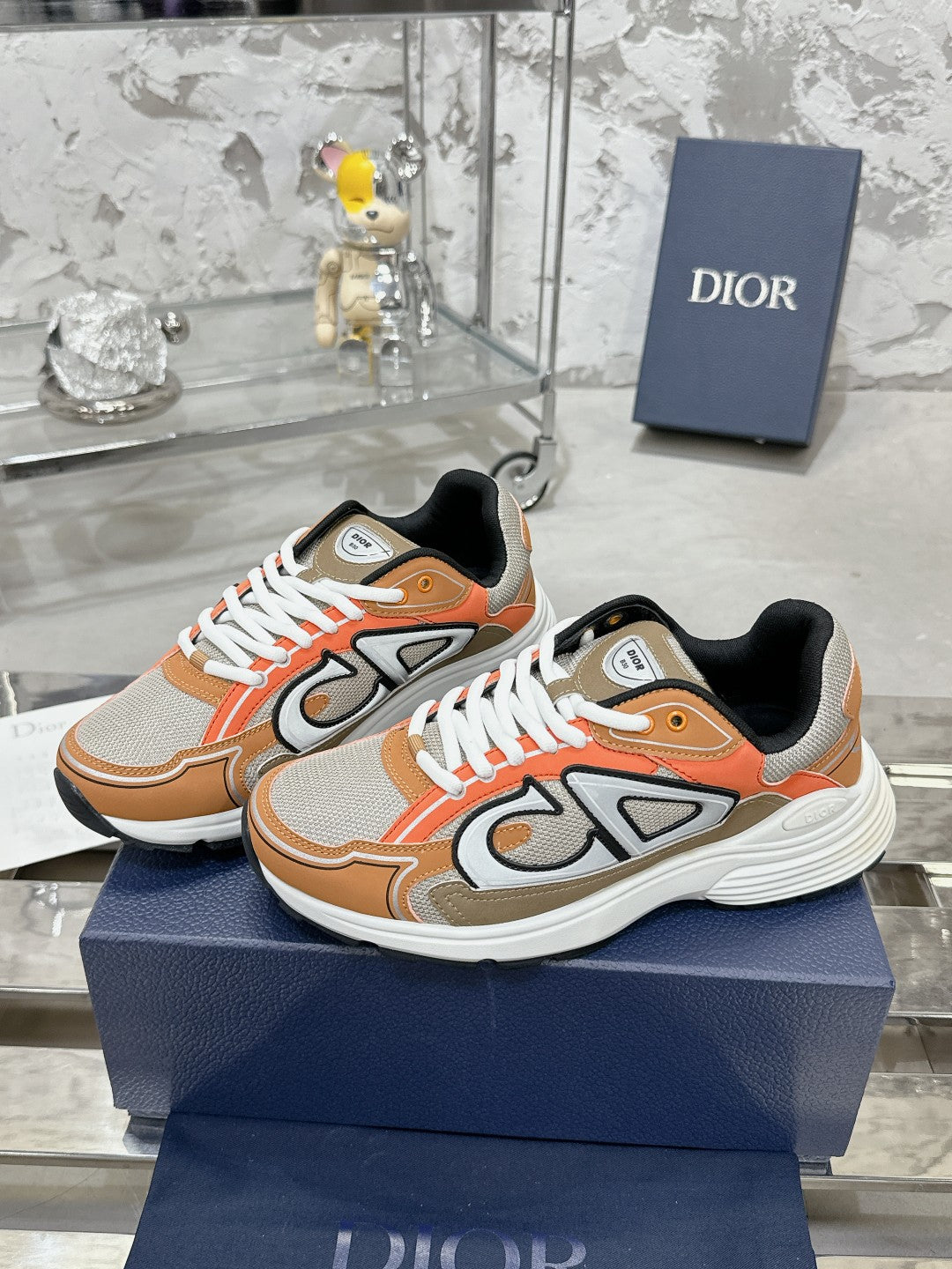 Sneakers