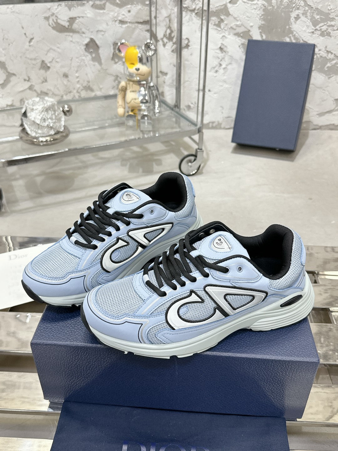 Sneakers
