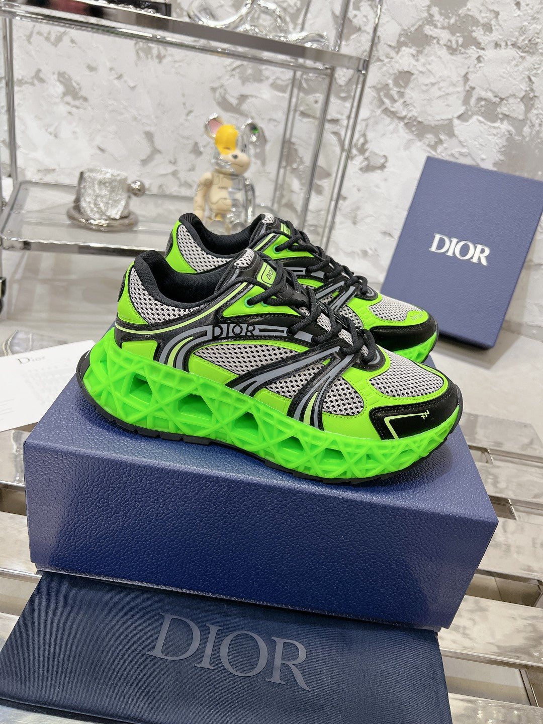 Sneakers