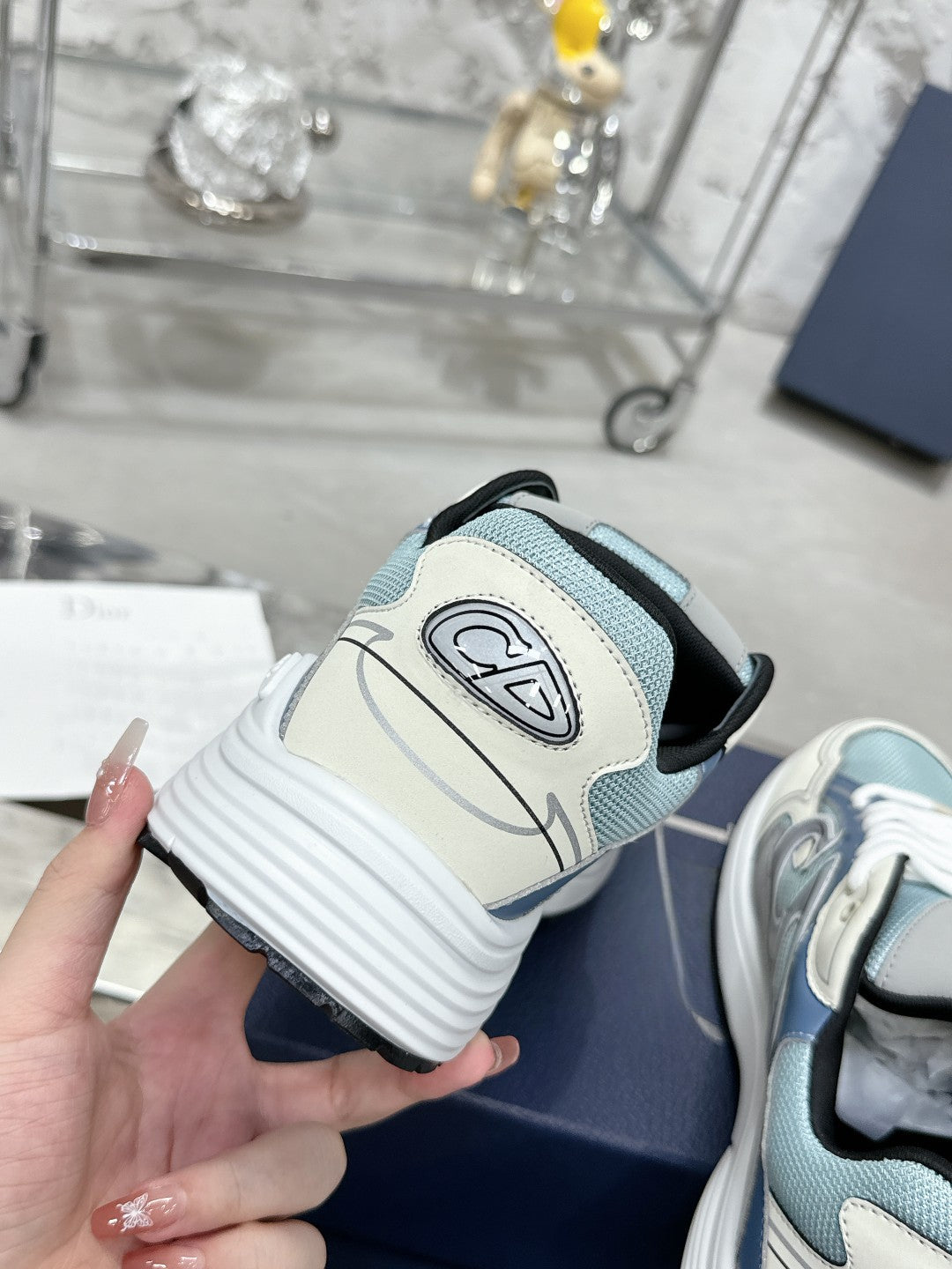Sneakers