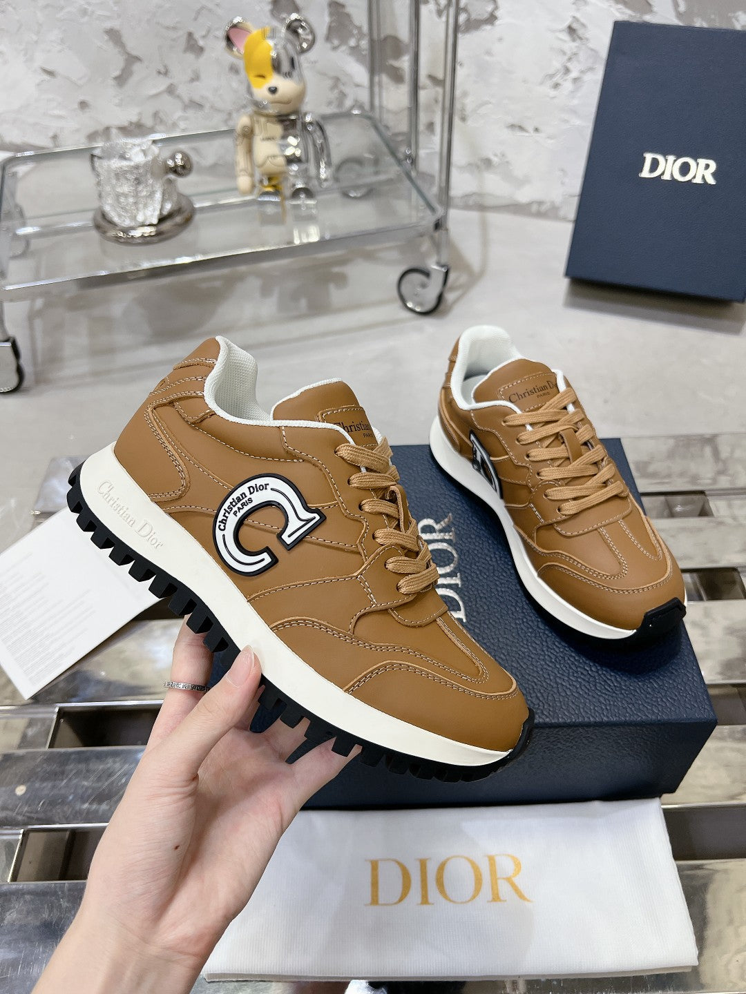 Sneakers