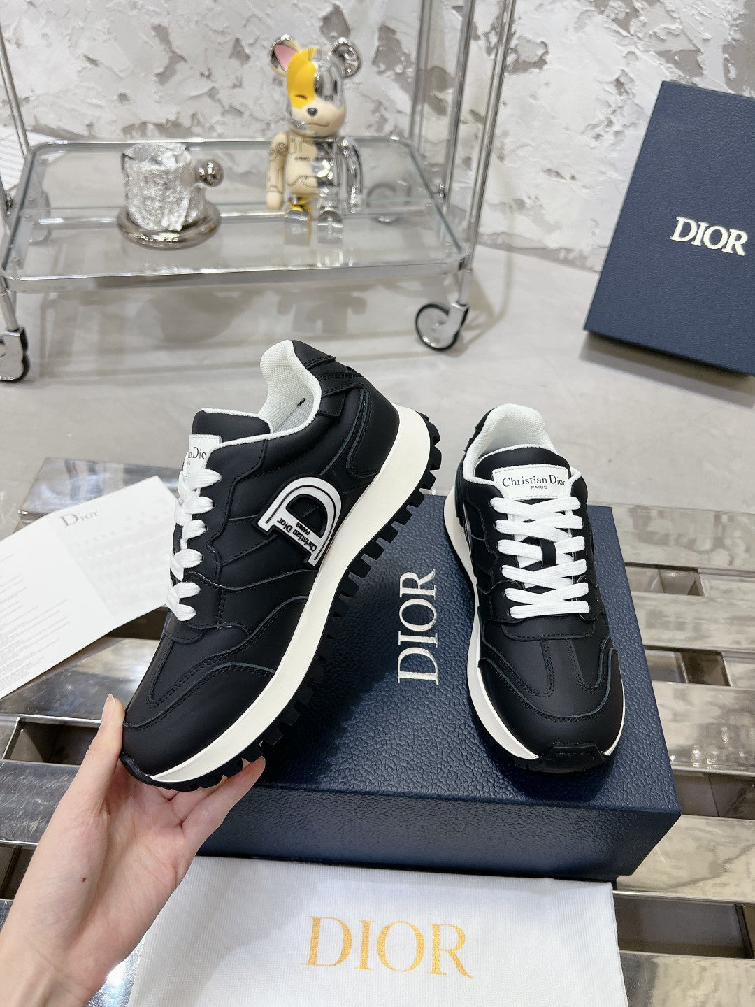 Sneakers
